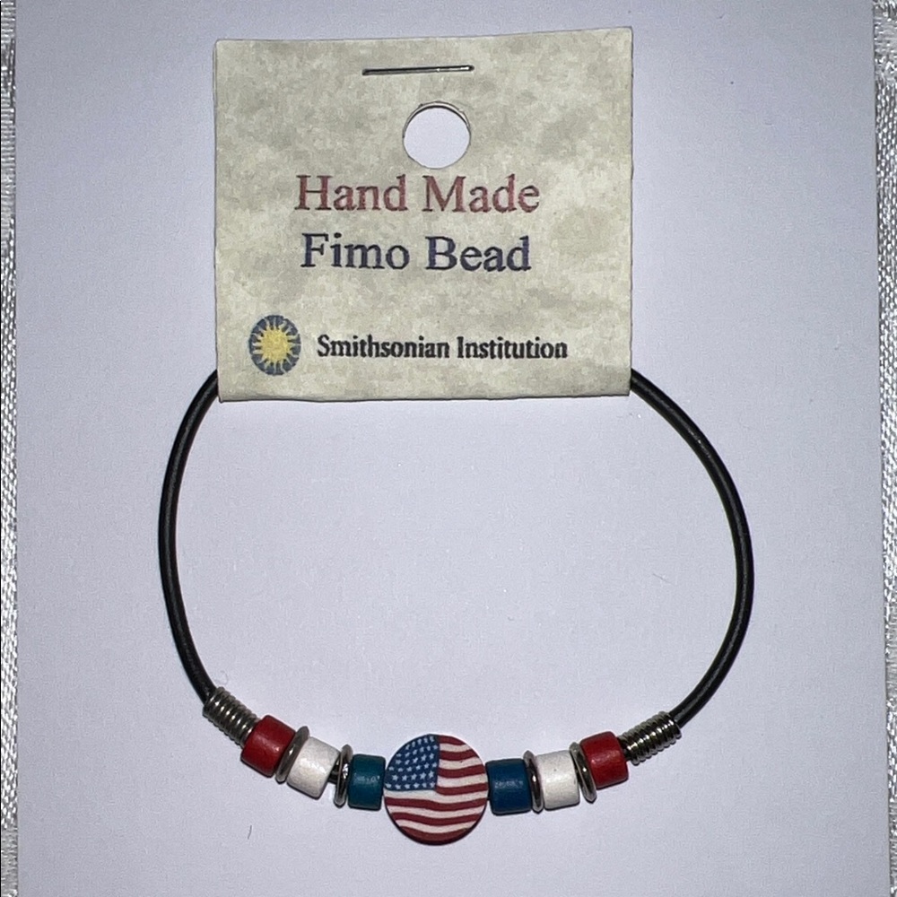 NWT American Flag Bead Bracelet
